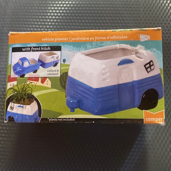 Original Box! RV and trailer planter for succulents or just put trinket or keys. - Picture 3 of 7